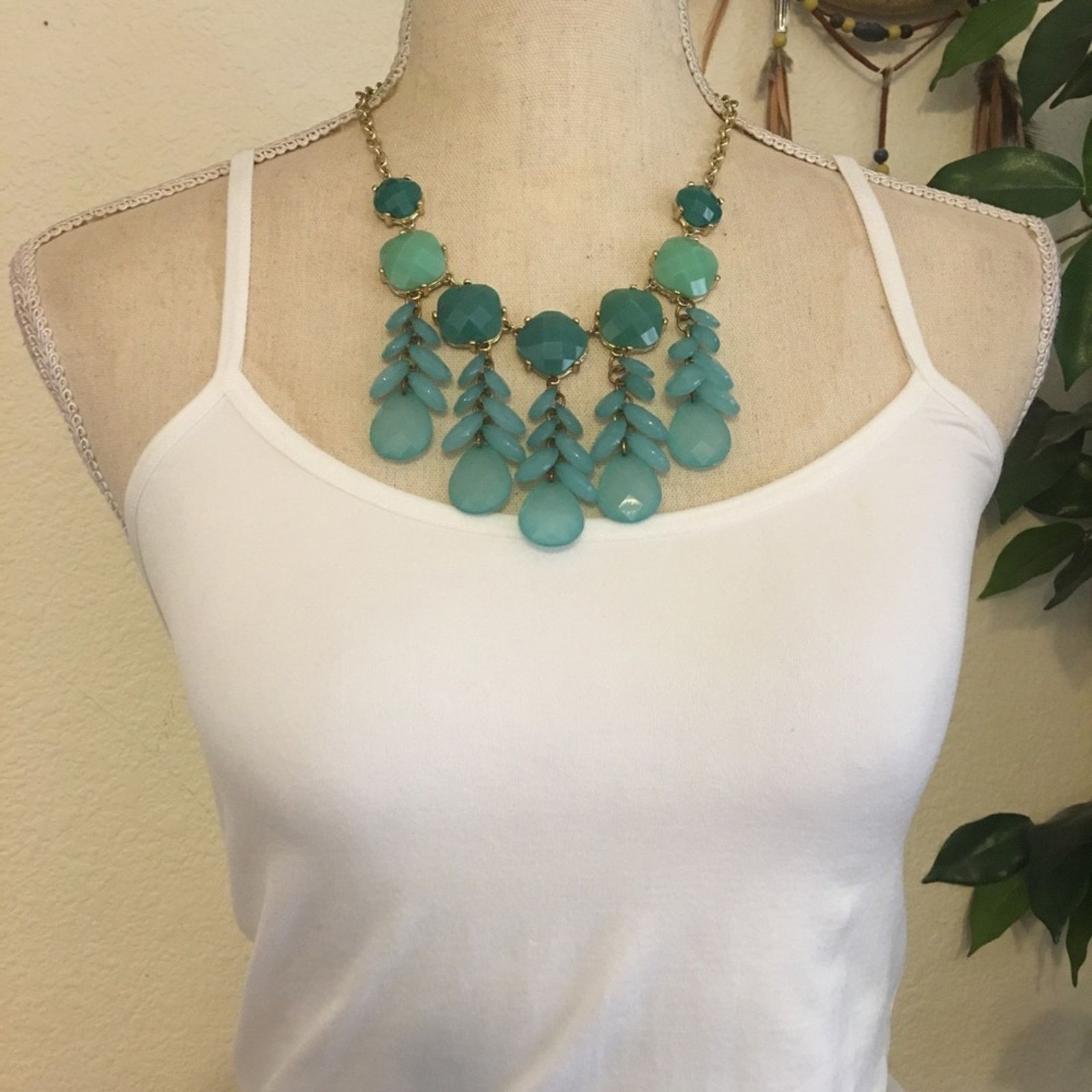Jewelry Ocean tone faceted chandelier style necklace Size ONE SIZE - 3 Thumbnail