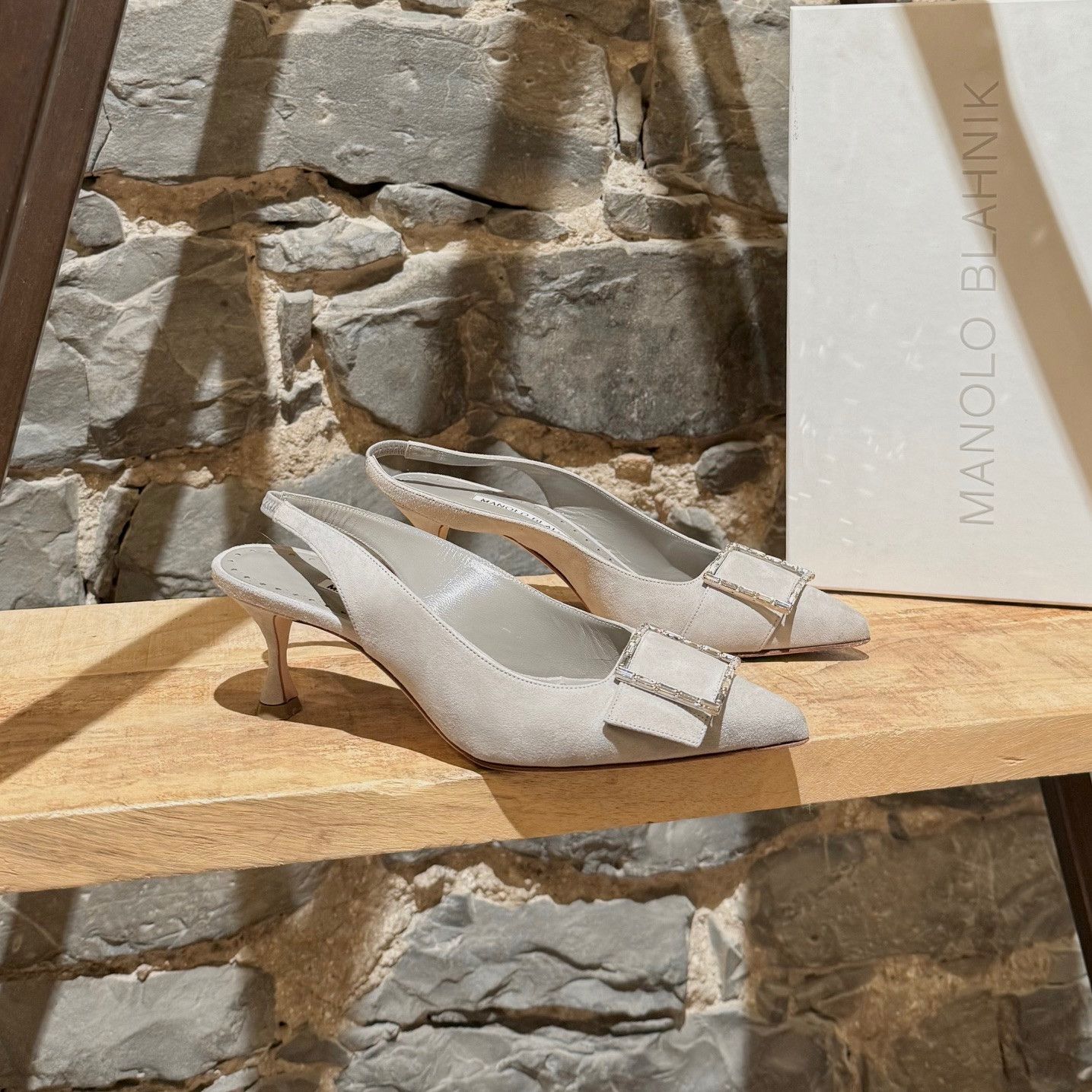 Manolo Blahnik Manolo Blahnik Grey Suede Dolores 50 Slingback Pumps Size US 5.5 / IT 35.5 - 1 Thumbnail
