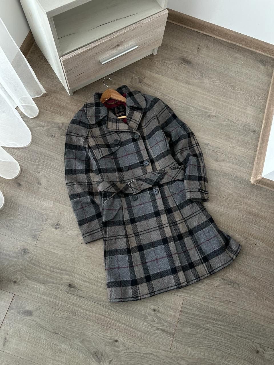 Barbour × Vintage Vintage Barbour W's Wool Coats Winter Tartan Jacket Size M / US 6-8 / IT 42-44 - 5 Thumbnail