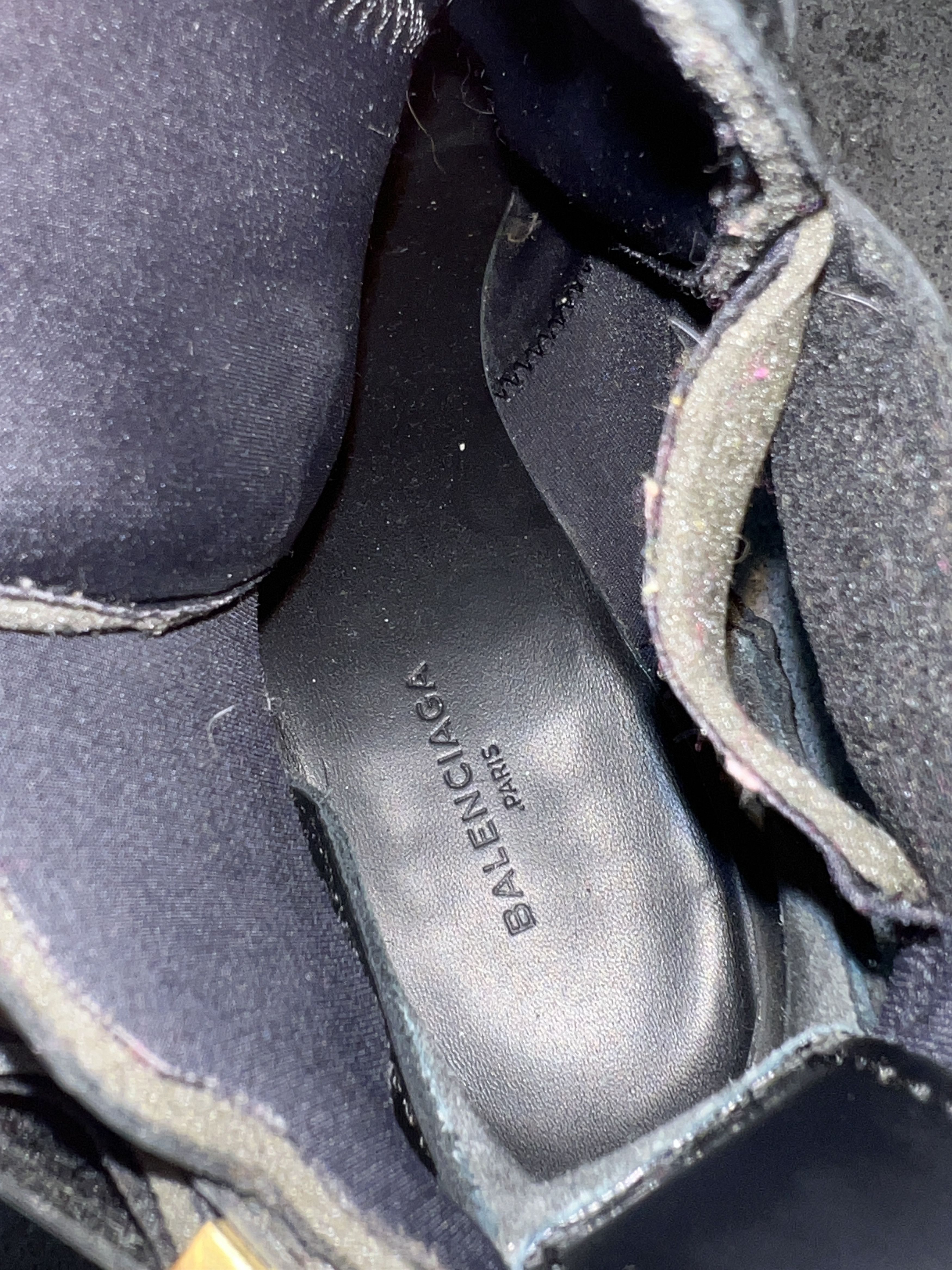 Balenciaga Balenciaga Ceinture Buckle Boots 37.5 Size US 7.5 / IT 37.5 - 14 Thumbnail