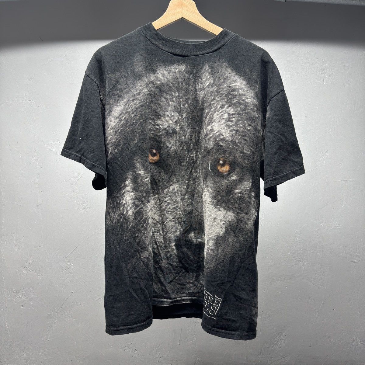 Vintage 90s Thrashed Faded Distressed Wolf Shirt ERD Grunge Chrome Size US L / EU 52-54 / 3 - 1 Thumbnail