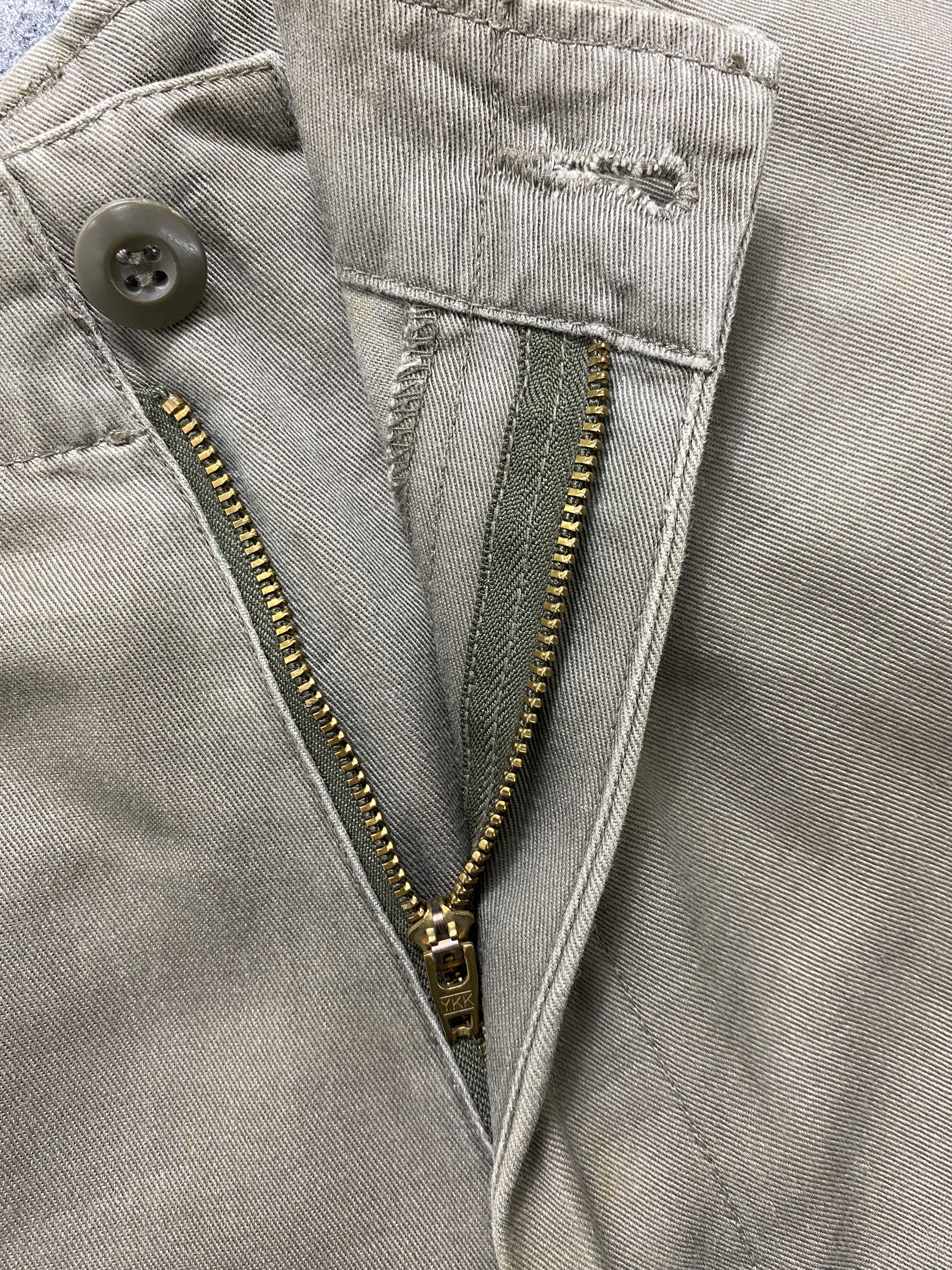 Dickies Vintage Dickies Cargo Sun Faded Baggy Pants 33x28 -CP252 Size US 33 - 7 Thumbnail