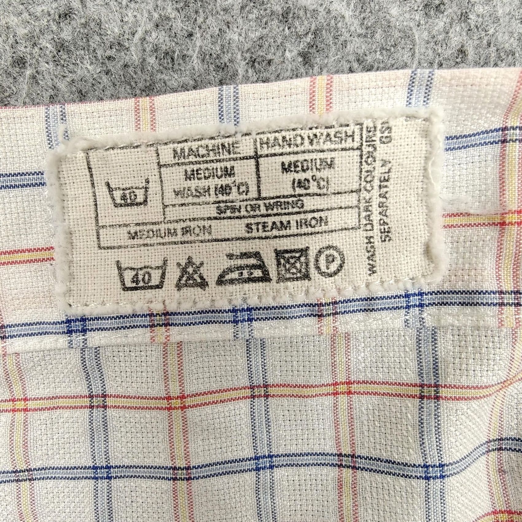 Vintage Thomas Pink Mens Dress Shirt 17 34/35 White Check Regular Fit Long Sleeve Cotton Size 46R - 5 Thumbnail