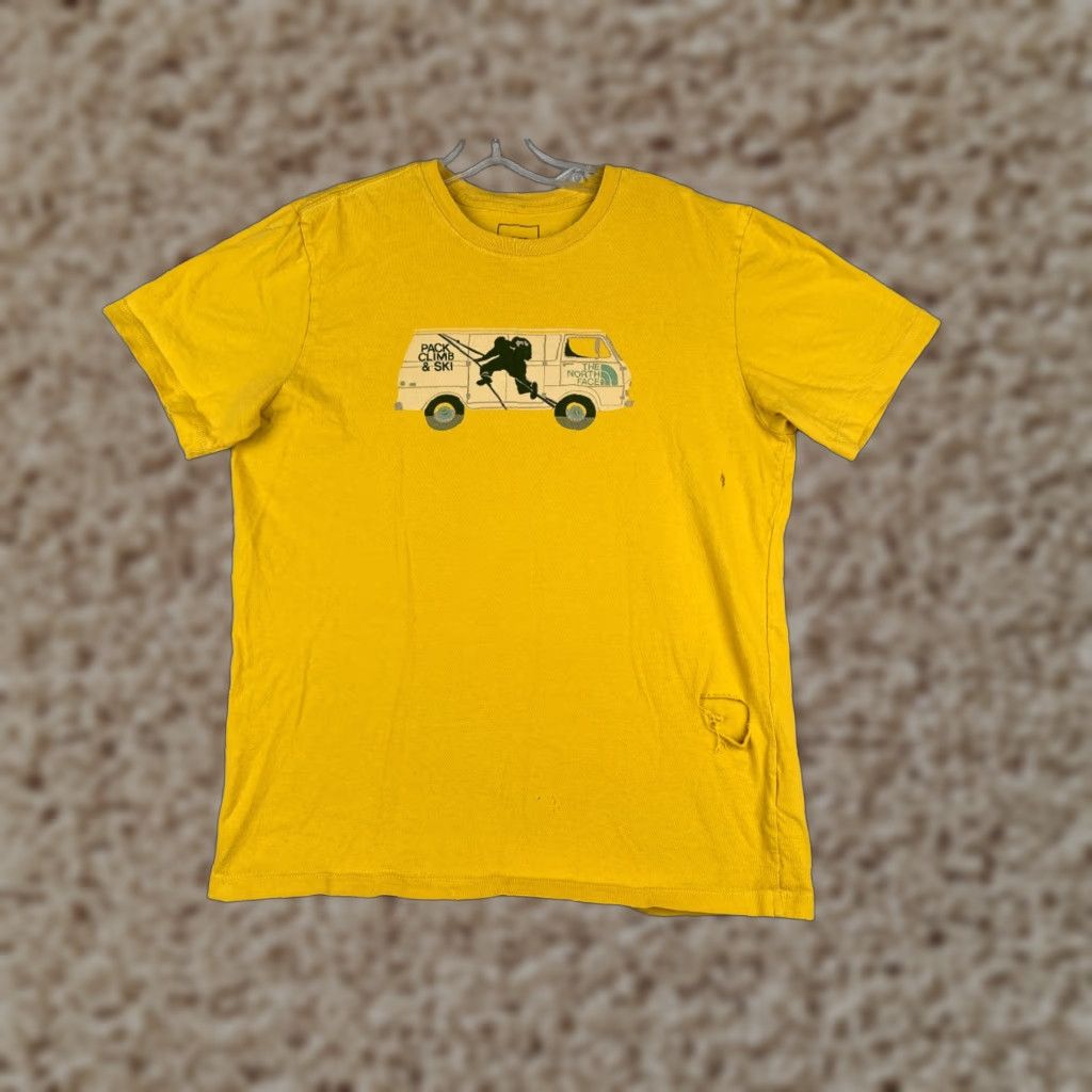 The North Face The North Face Shirt Men Medium Yellow Short Sleeve Outdoor T-Shirt 100% Cotton Breathable Size US M / EU 48-50 / 2 - 1 Thumbnail
