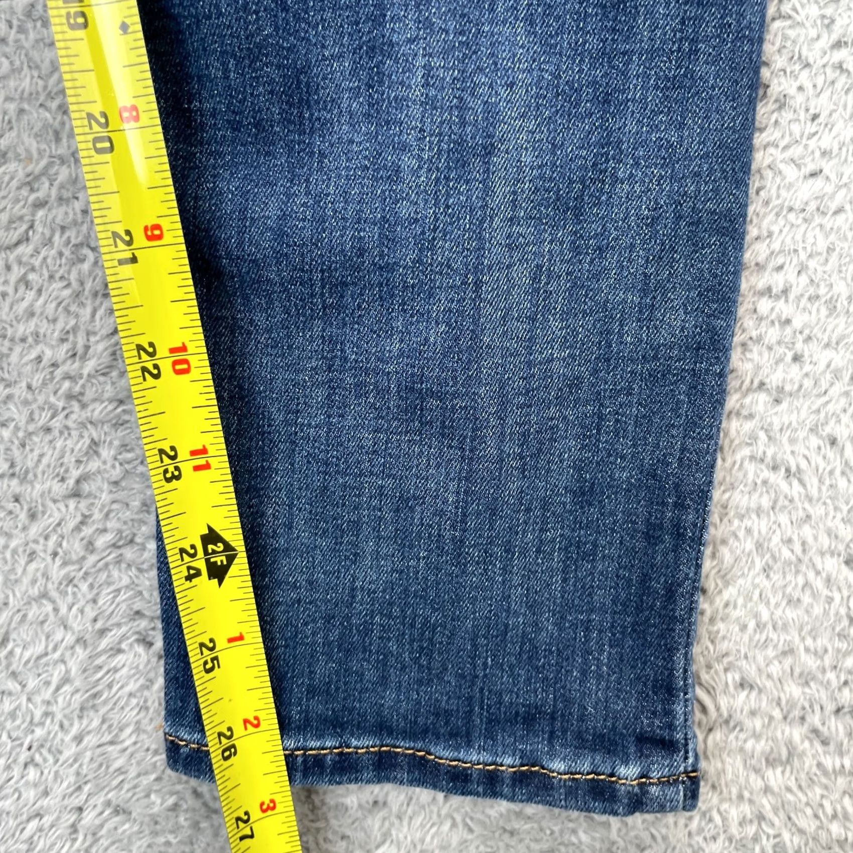 Levi's Levis Jeans Womens 26x27 Blue Denim Skinny Leg 5-Pocket Denim Cotton Stretch Jeans Regular Womens Size 26" / US 2 / IT 38 - 7 Thumbnail
