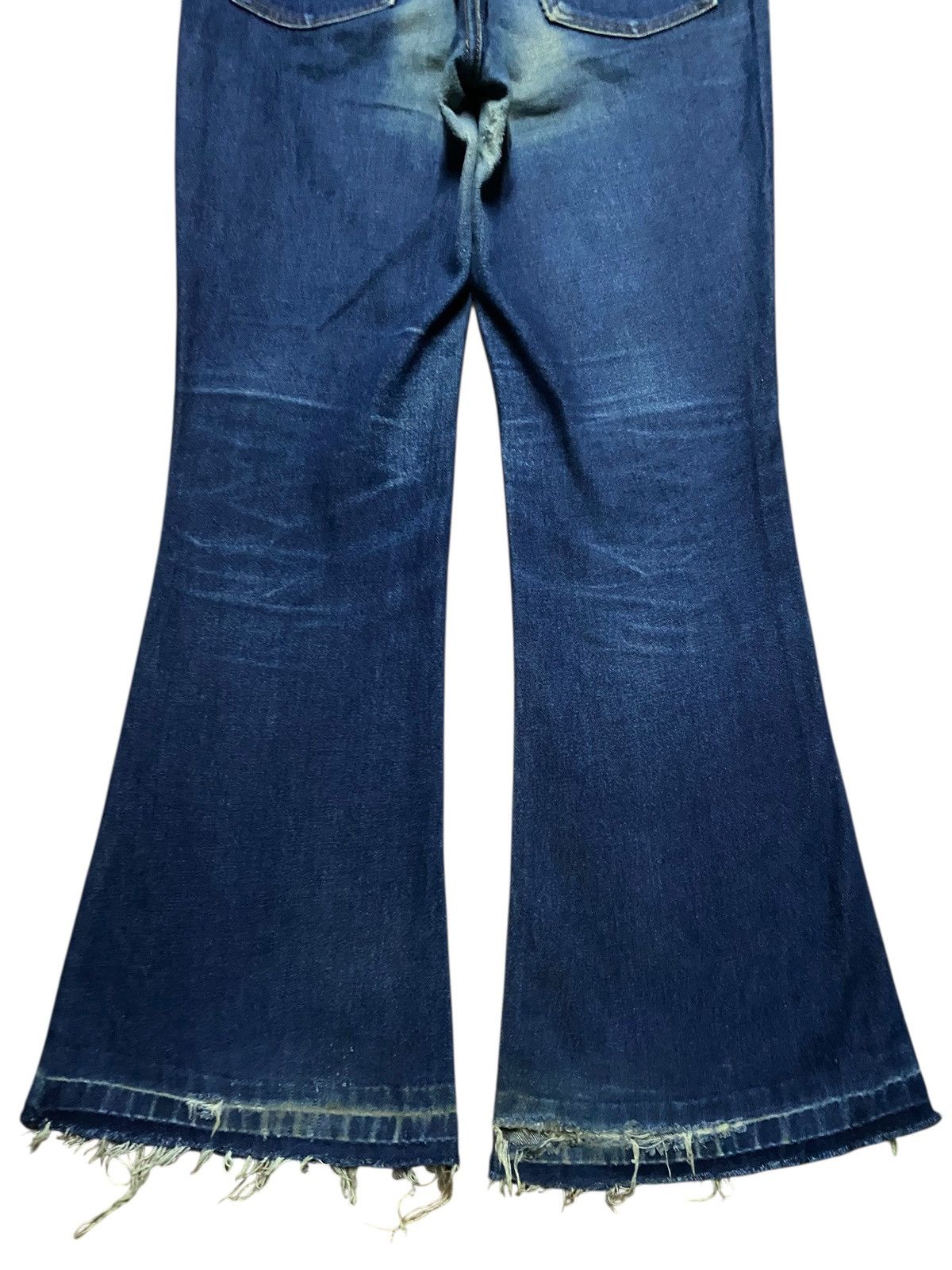 Levi's Levis 70s Bell Bottom Flare Bootcut Jeans Size US 31 - 6 Thumbnail