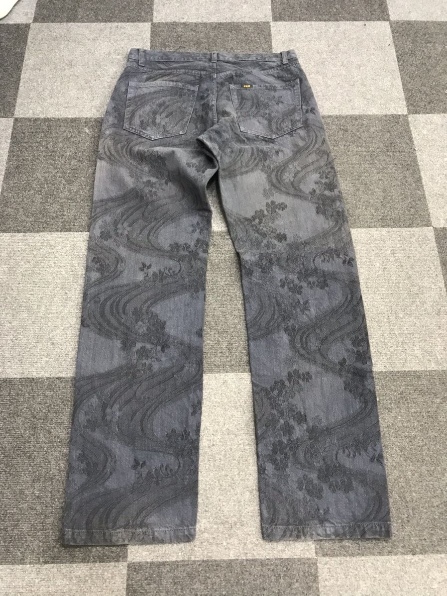 Japanese Brand Archival ZEN KYOTO Sakura Mural Jeans Size US 31 - 11 Thumbnail