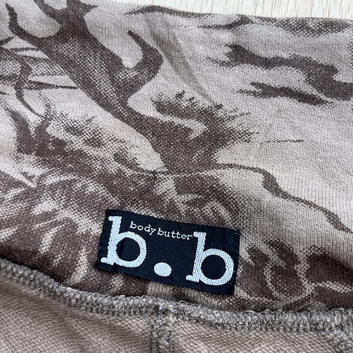 Japanese Brand BODY BUTTER SWEATSHIRT DRAGON CAMO JAPANESE BRAND VINTAGE Size US M / EU 48-50 / 2 - 4 Thumbnail