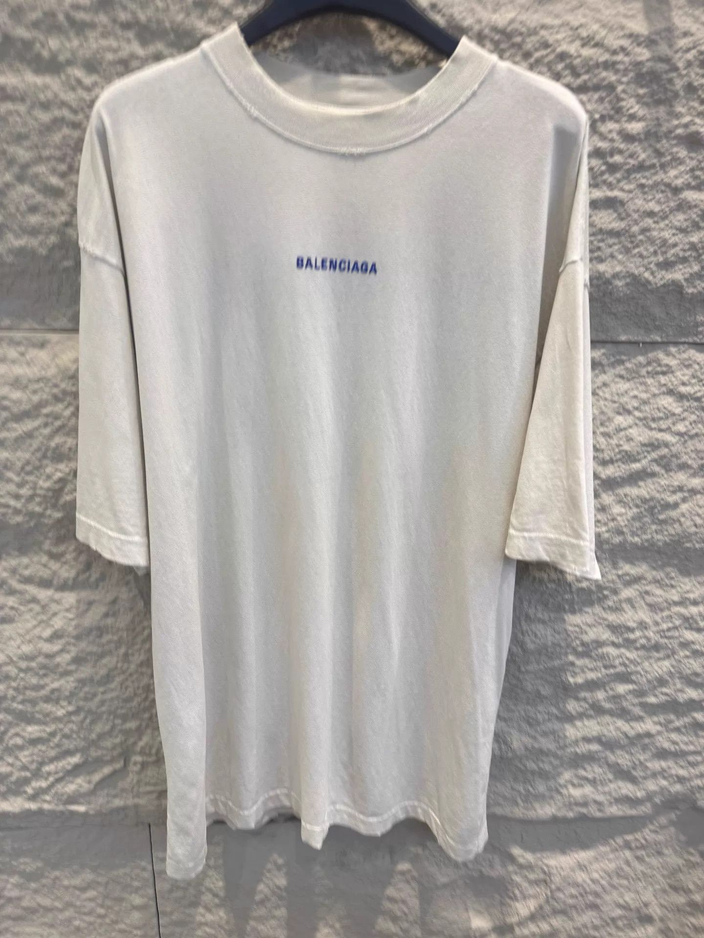 Balenciaga Balenciaga 25FW Distressed Blue Logo Tshirt XS Oversized Size US XS / EU 42 / 0 - 1 Thumbnail