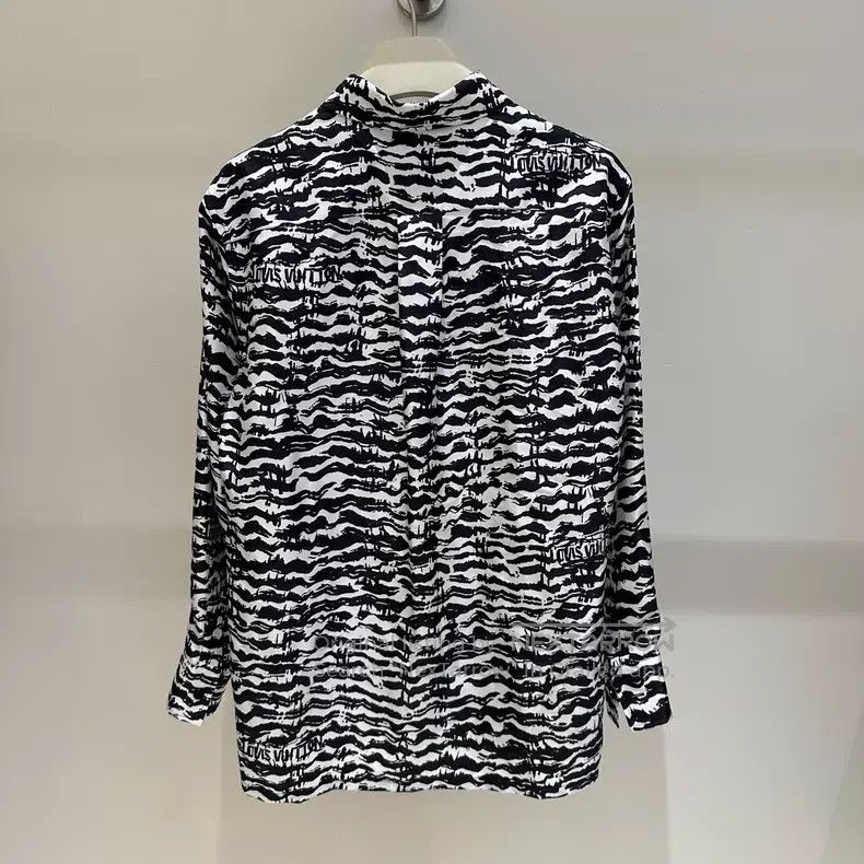 Louis Vuitton Louis Vuitton Black and white tiger stripe silk mulberry s Size XXS / US 00 / IT 34 - 5 Thumbnail