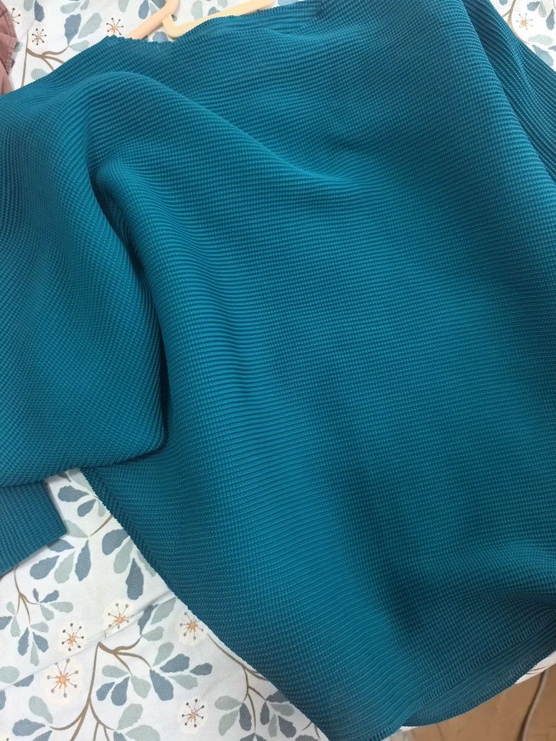 Issey Miyake issey miyake size:one size Bat sleeves and short sleeves Size XXS / US 00 / IT 34 - 2 Thumbnail