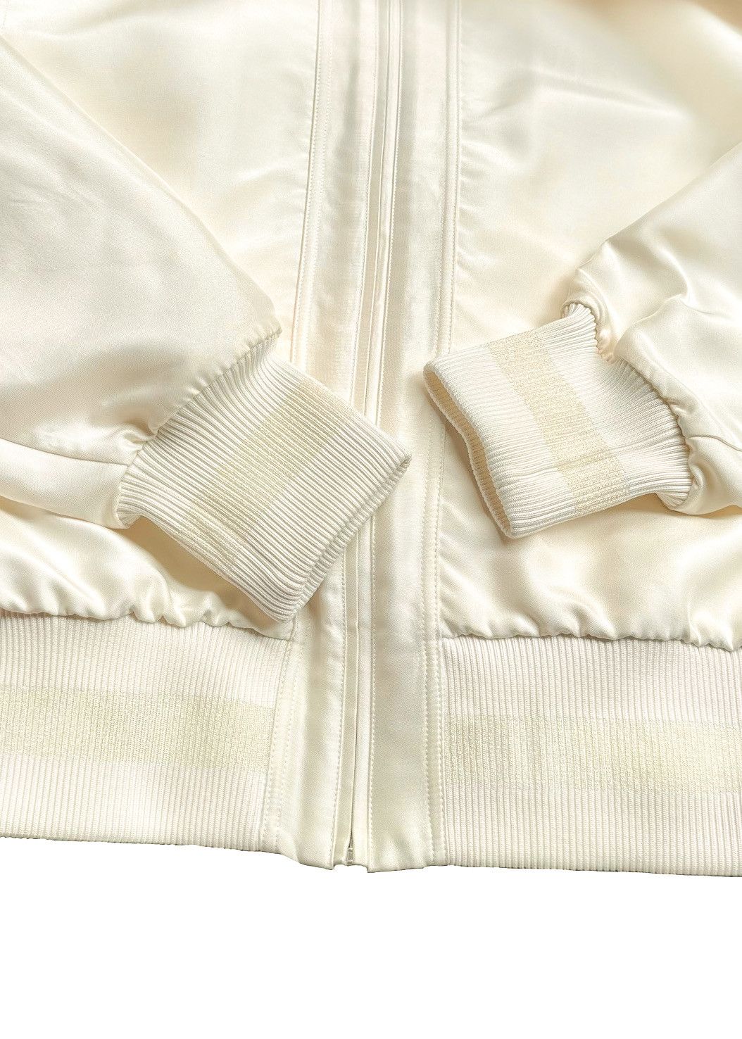 Chanel Chanel Ivory Satin Bomber Jacket Size M / US 6-8 / IT 42-44 - 13 Thumbnail