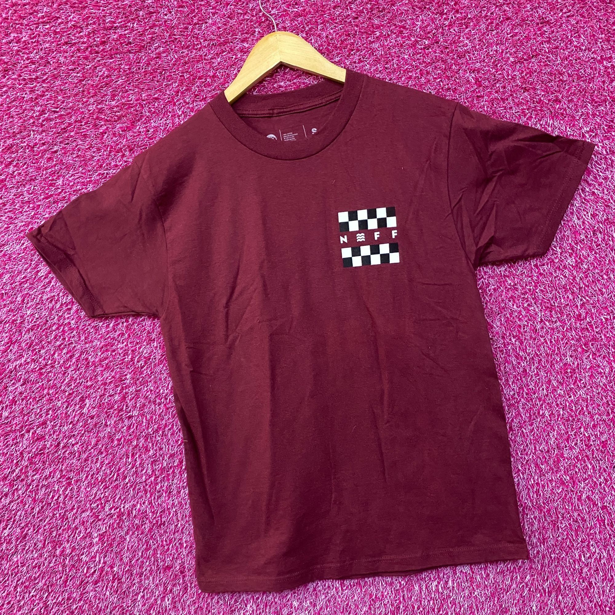 NEFF Neff Burgandy Streetwear Logo Tshirt size small Size US S / EU 44-46 / 1 - 3 Thumbnail