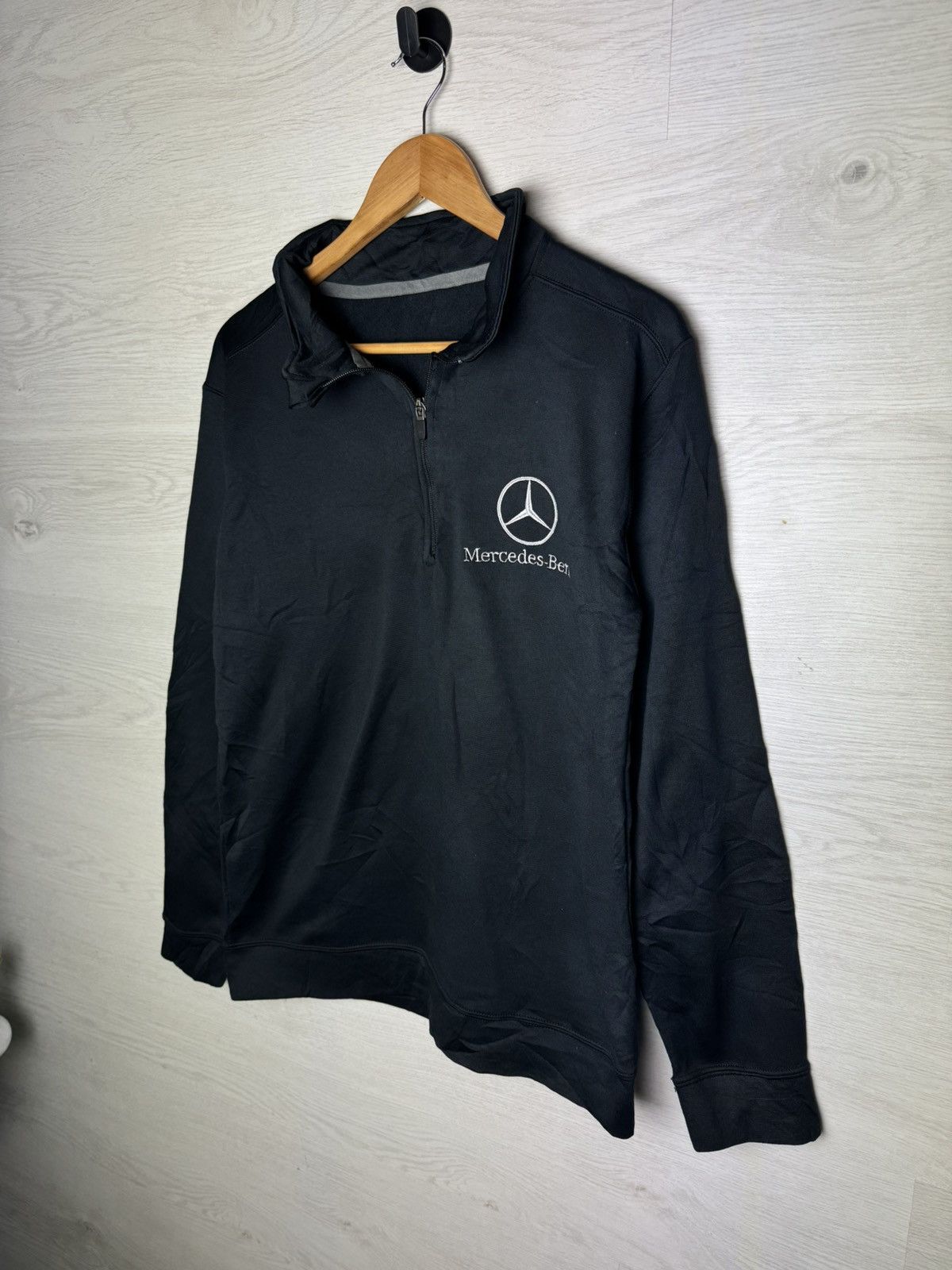 Mercedes-Benz Black Sweatshirt 90s Y2K Vintage