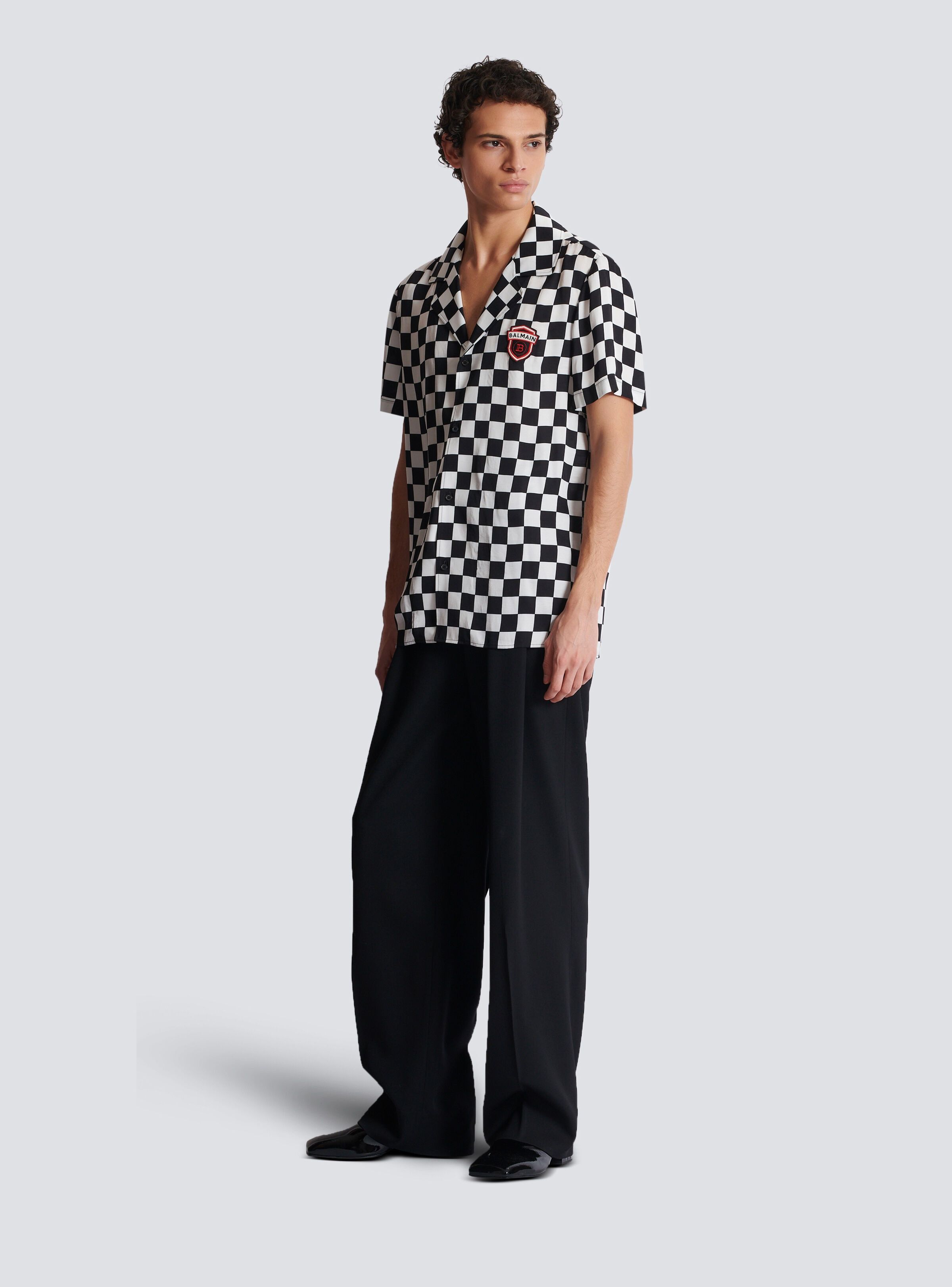 Balmain o1s1wg110925 Satin Check Shirt in Black/White Size US L / EU 52-54 / 3 - 6 Thumbnail