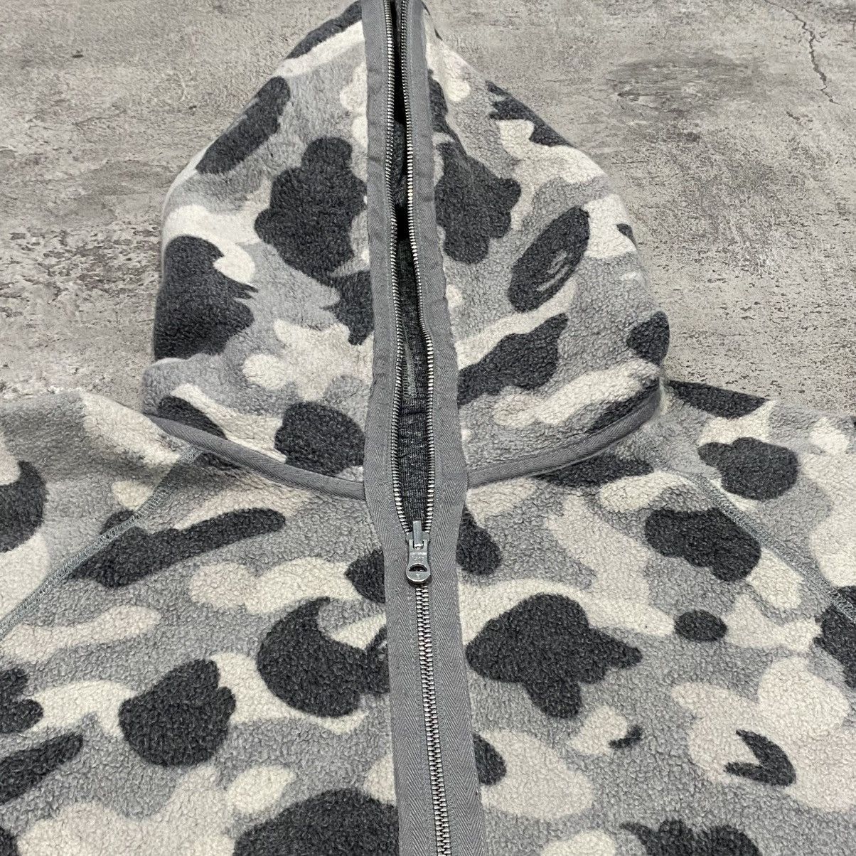 Bape Bape Reversible Snow Camo Spellout Fur Hoodie Size US M / EU 48-50 / 2 - 3 Thumbnail