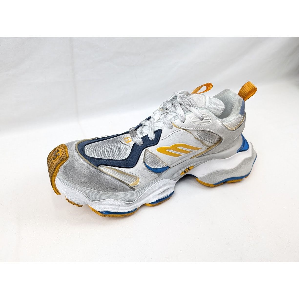 Balenciaga o1rshd1 Cargo Suede Low-Top Sneakers White/Grey/Orange/Blue Size US 12 / EU 45 - 2 Thumbnail
