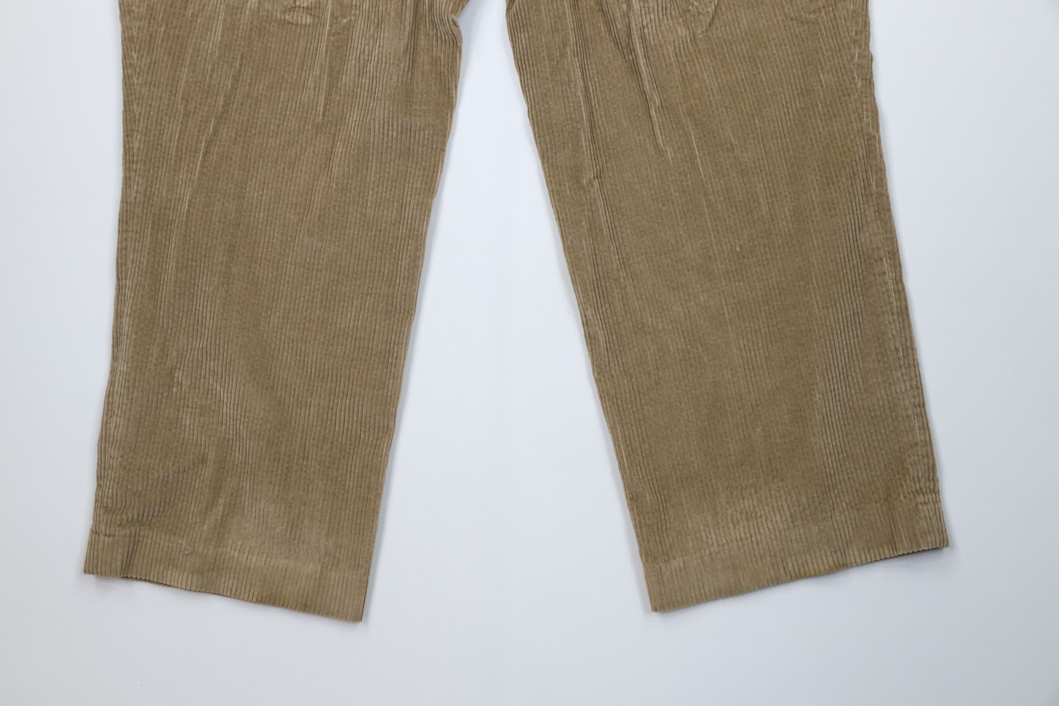 Eddie Bauer Vintage 90s Eddie Bauer Wide Leg Corduroy Chino Pants USA Size US 40 / EU 56 - 14 Thumbnail