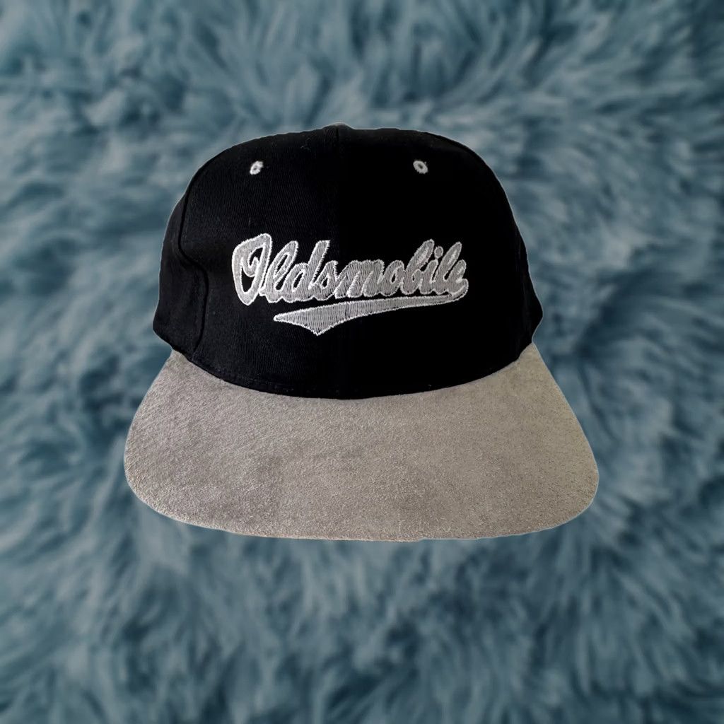Vintage VINTAGE KC Baseball Cap Men One Size Adjustable Black 90s Cars America NWOT FAST SHIPPING Oldsmobile Cap Size ONE SIZE - 1 Thumbnail