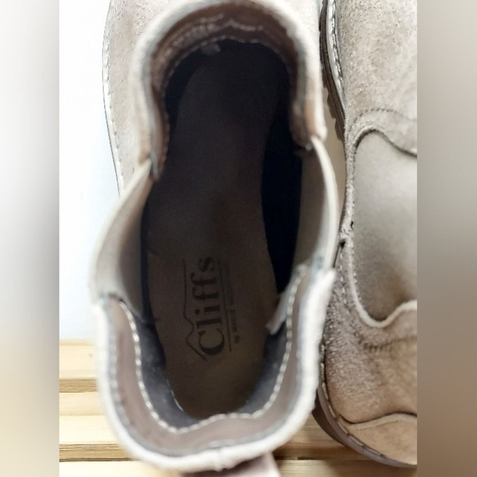 Other Cliffs by White Mountain Womens | Beige Ankle Boots Size 7.5 Size US 7.5 / IT 37.5 - 10 Thumbnail