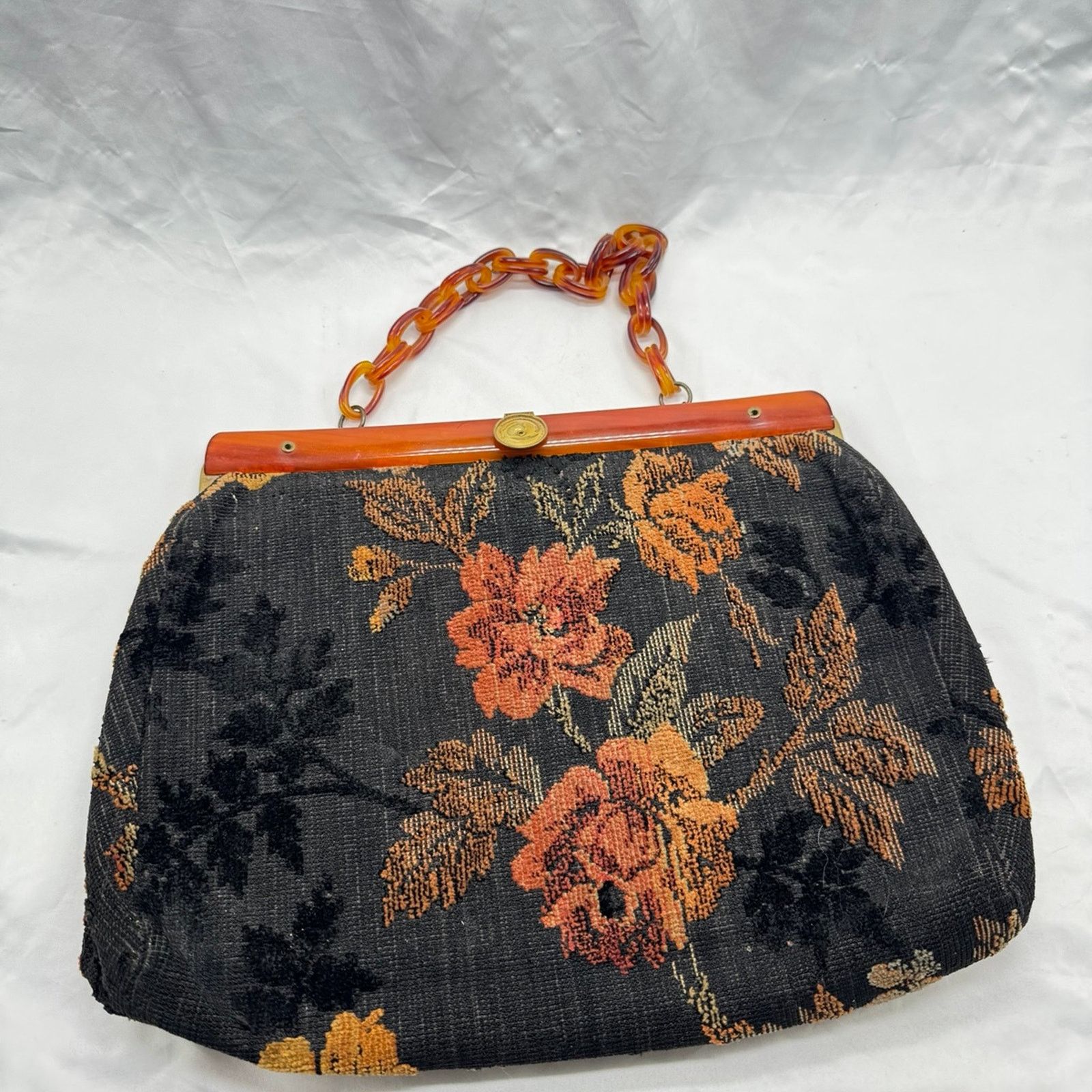 NBDN Nobrandedon VTG tapestry and lucite carpet bag Size ONE SIZE - 2 Thumbnail