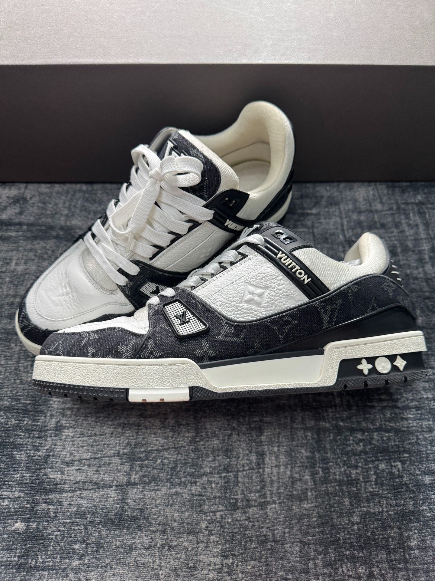 Louis Vuitton Louis Vuitton Training Denim Black Lowtop Sneakers 42 Men Size US 9 / EU 42 - 1 Thumbnail