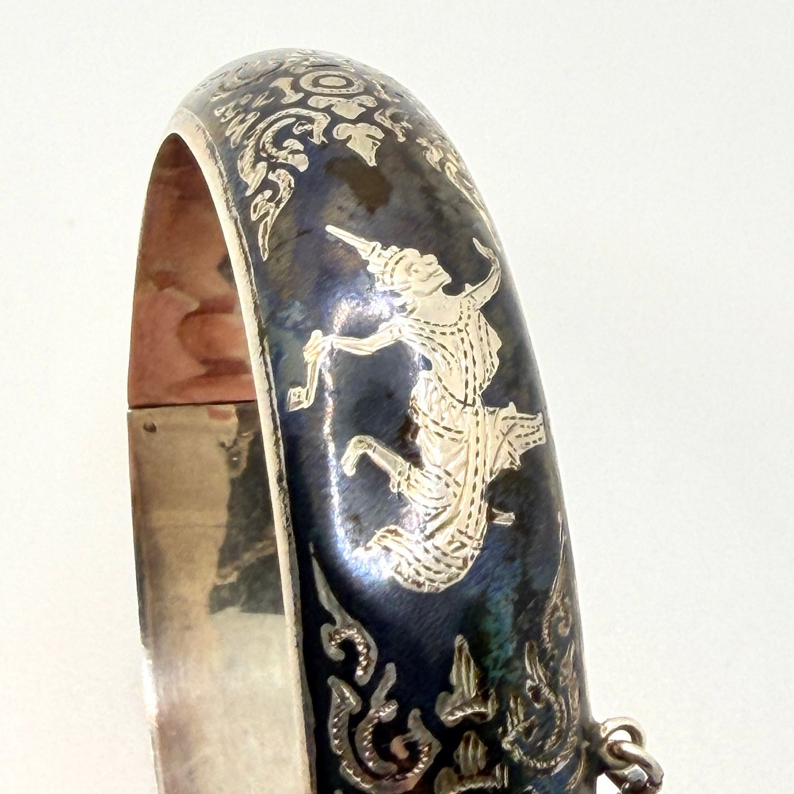 Vintage Vintage 50s Siam Sterling Silver Blue Niello Hinged Bangle Size ONE SIZE - 2 Thumbnail