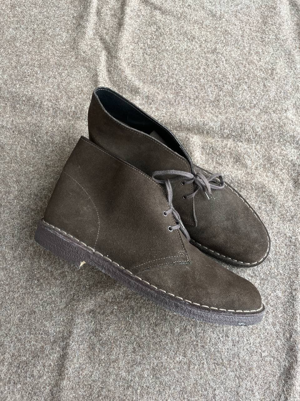 Clarks Clarks Vintage Made in England Desert Suede Shoes Size US 11 / EU 44 - 1 Thumbnail
