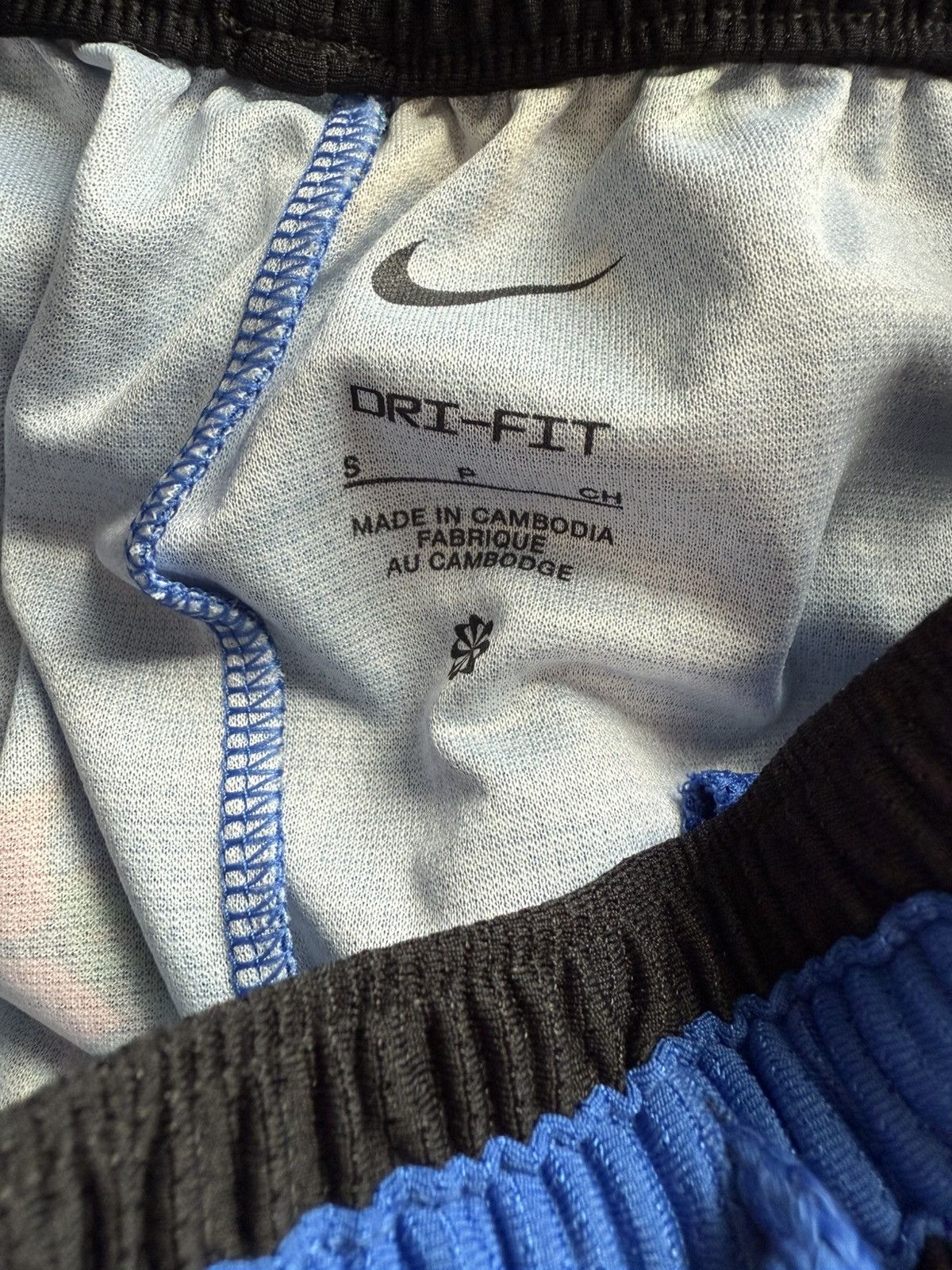 Nike Nike Shorts Size US 30 / EU 46 - 3 Thumbnail