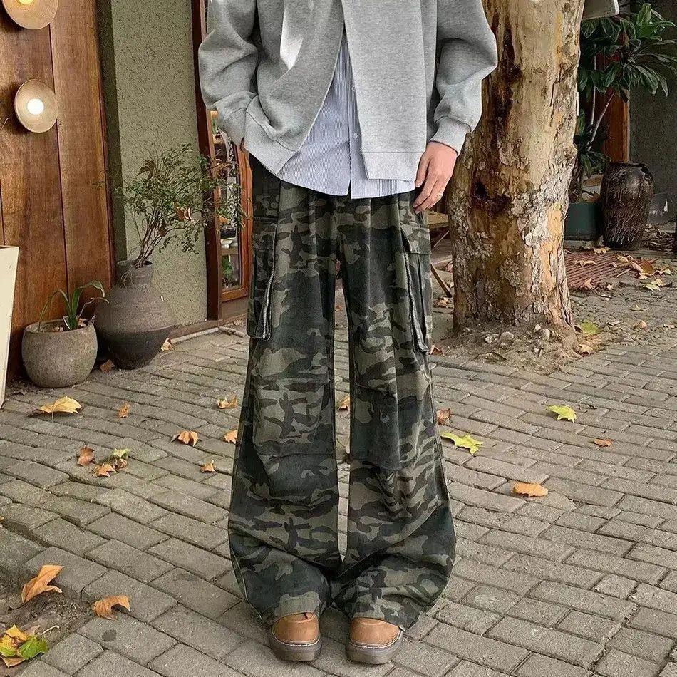 Japanese Brand Retro wide leg loose straight camouflage jeans Size US 32 / EU 48 - 1 Thumbnail