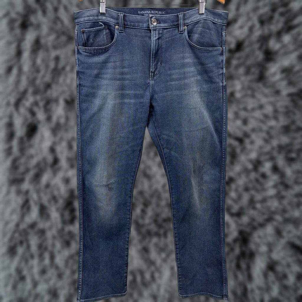 Banana Republic Banana Republic Jeans Men 36x32 Athletic Denim Blue Cotton Stretch 5-Pocket Distressed Knee Mens Size US 36 / EU 52 - 1 Thumbnail