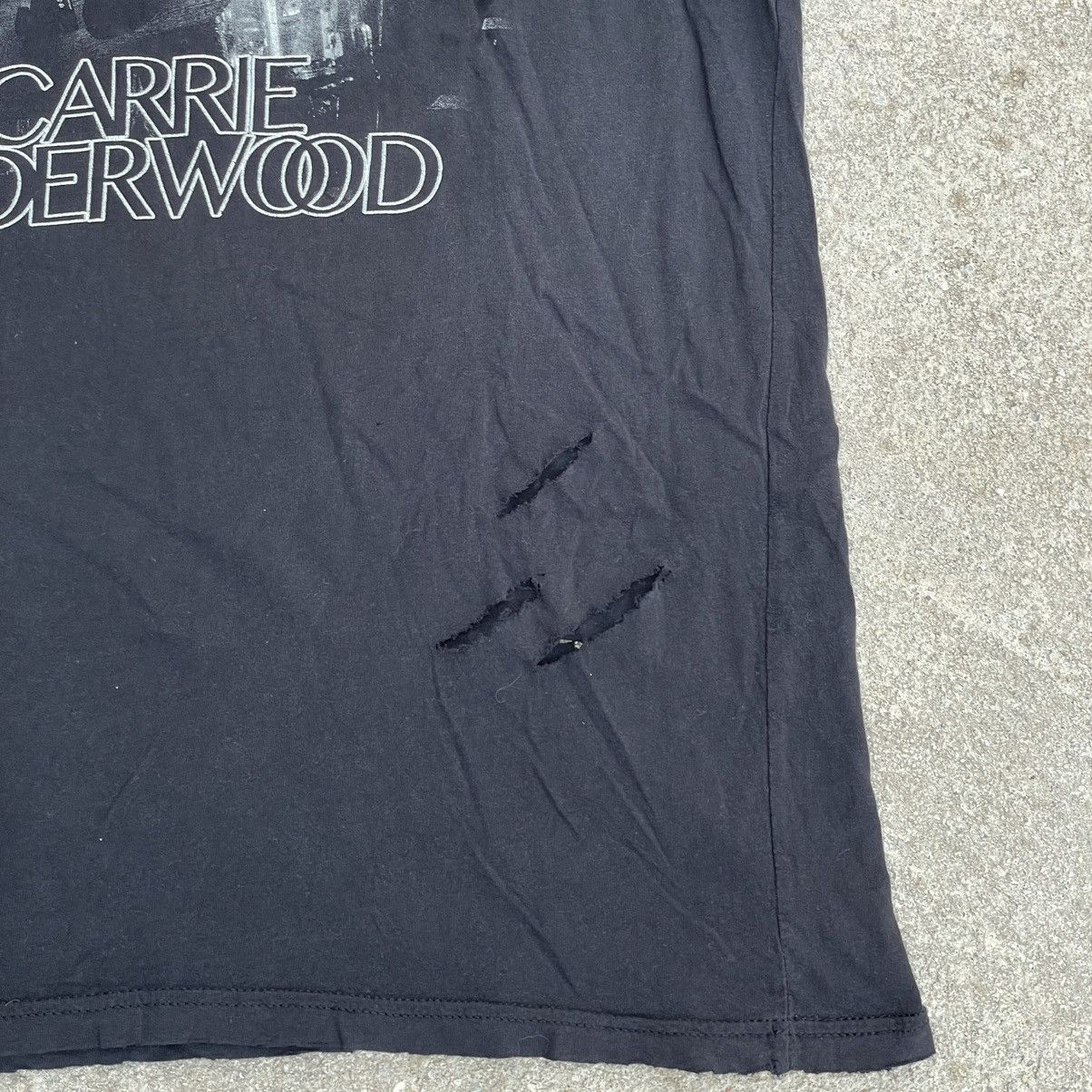Band Tees × Vintage “CARRIE UNDERWOOD” DISTRESSED Y2K BAND TEE Size US M / EU 48-50 / 2 - 3 Thumbnail