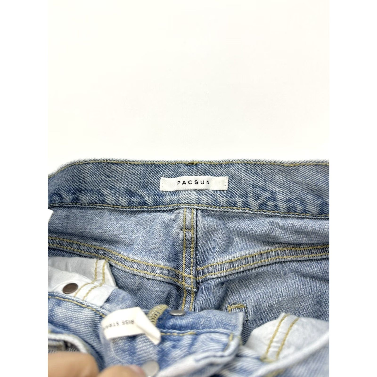 Pacsun VINTAGE PacSun Jeans 26 Blue Distressed High Rise Straight Womens Jeans 26 Blue Distressed High Rise Straight Size 26" / US 2 / IT 38 - 3 Thumbnail