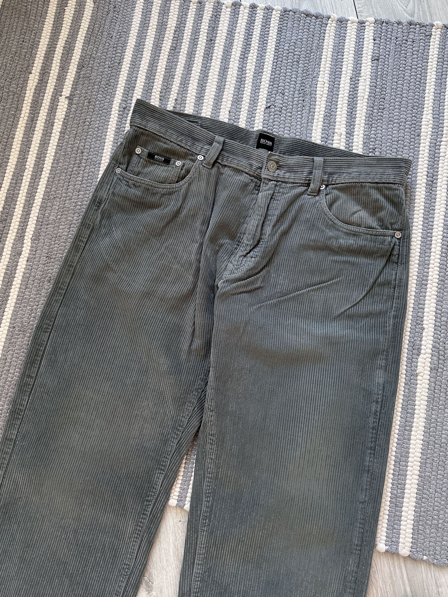 Hugo Boss Vintage Hugo Boss Corduroy Pants Trousers Size US 32 / EU 48 - 3 Thumbnail