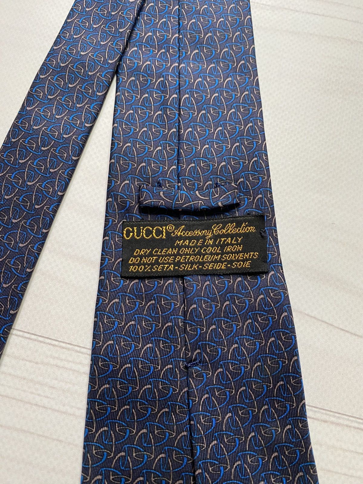 Gucci Vintage Gucci Accessory Collection silk tie Size ONE SIZE - 3 Thumbnail