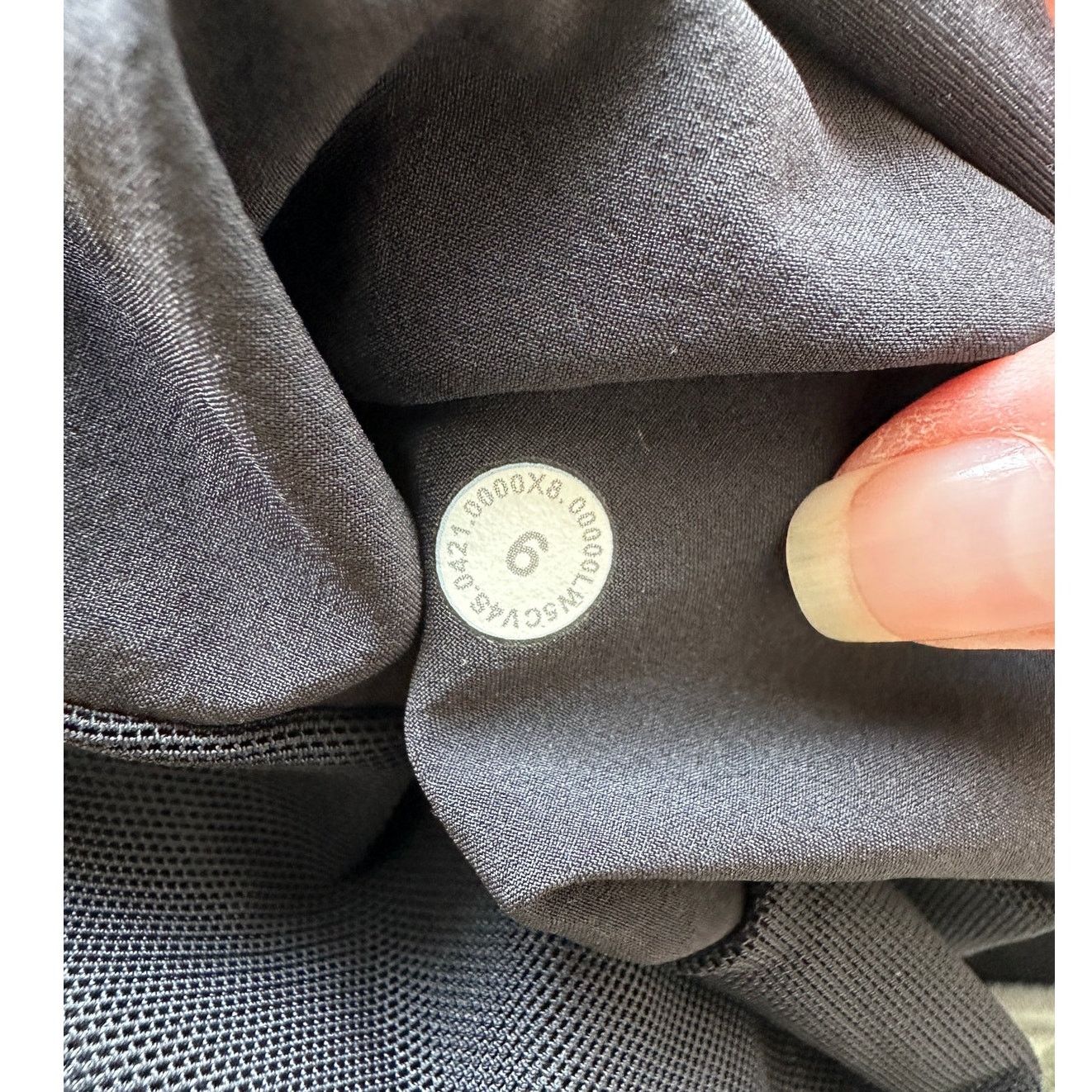 Lululemon Lululemon Black High Rise Jogger Drawstring Banded Hem 6 Size 28" / US 6 / IT 42 - 8 Thumbnail