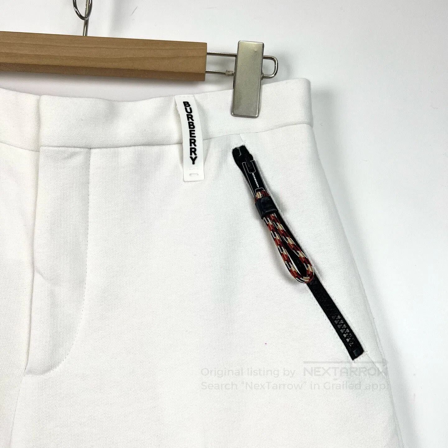 Burberry Burberry Men's Summer White Sports Shorts. Size US 30 / EU 46 - 3 Thumbnail
