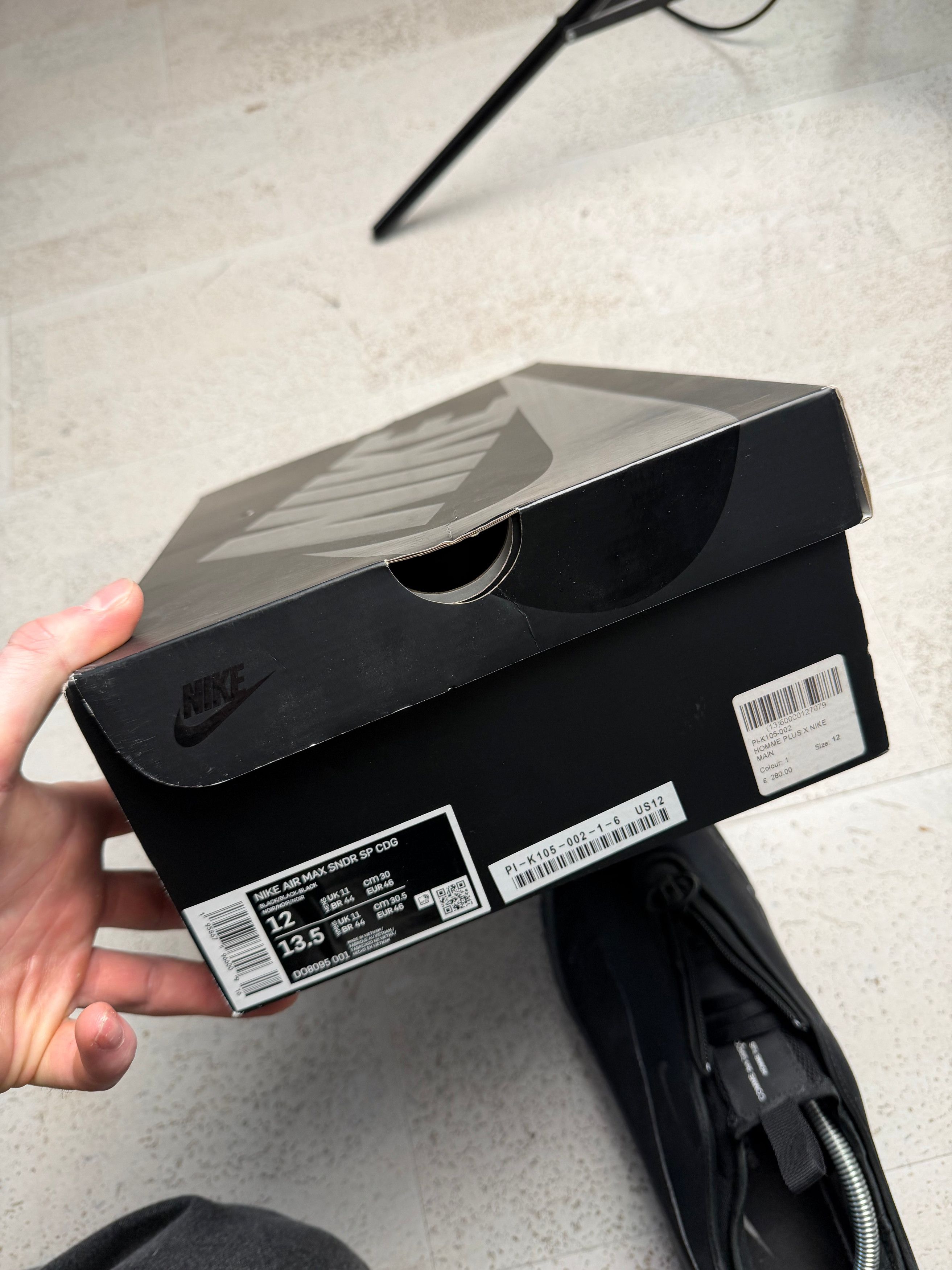 Comme des Garcons × Nike Nike x CDG Air Max Sunder Size US 12 / EU 45 - 6 Thumbnail