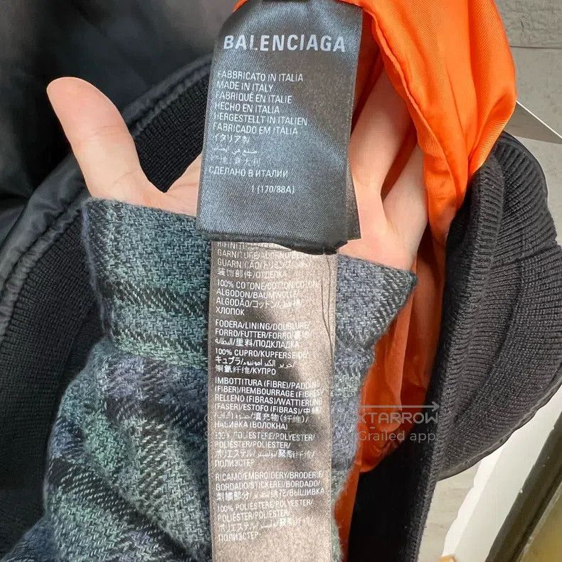 Balenciaga Balenciaga Nylon Hooded Jacket Size US S / EU 44-46 / 1 - 4 Thumbnail
