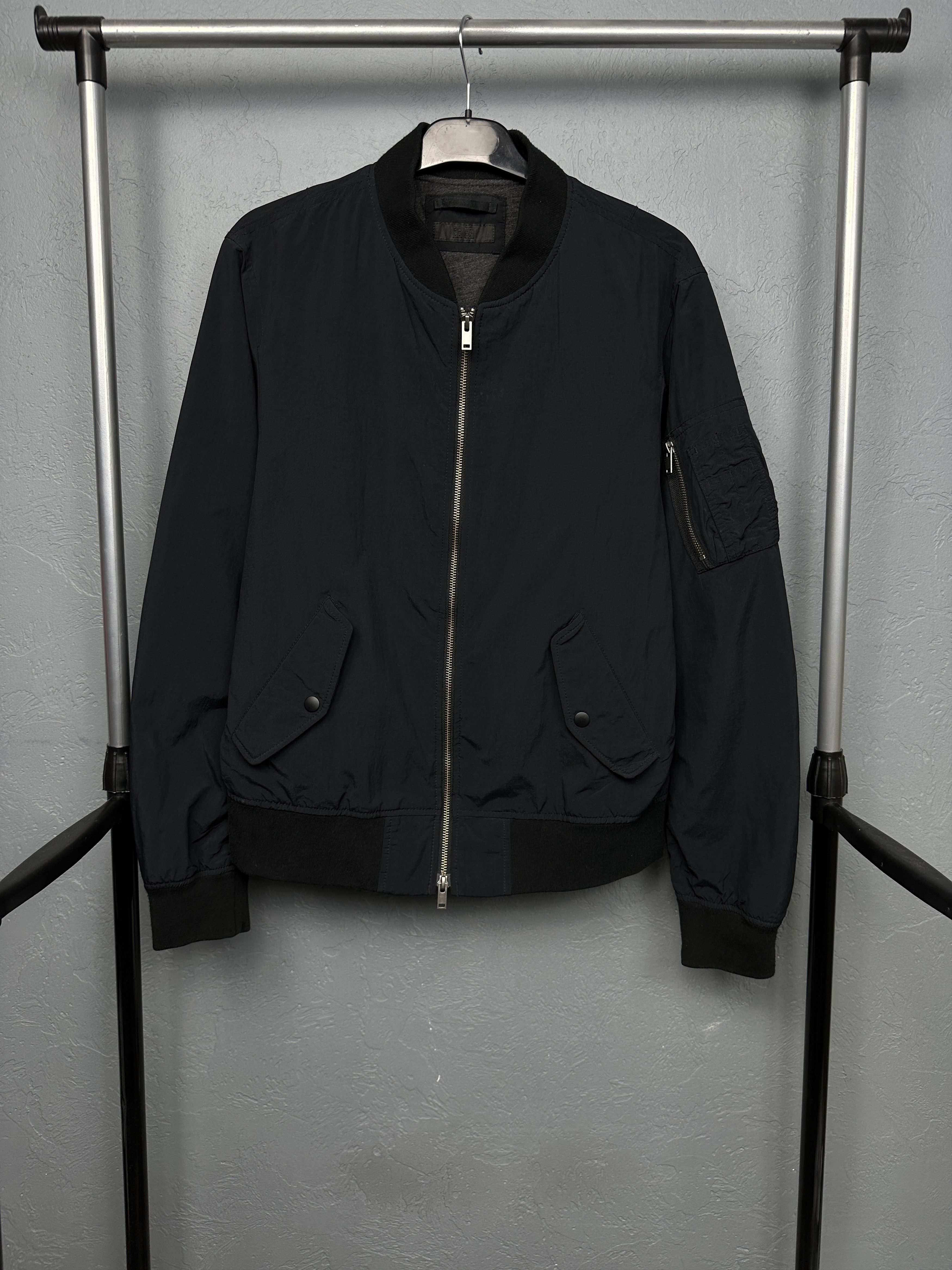 Uniqlo Uniqlo Mens Nylon Bomber Jacket Size US L / EU 52-54 / 3 - 1 Thumbnail