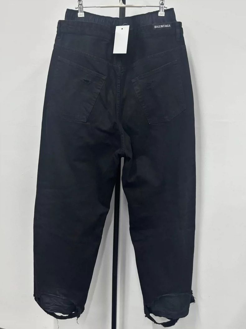 Balenciaga Balenciaga size xs High-waisted slacks with patchwork, rip Size US 28 / EU 44 - 2 Thumbnail