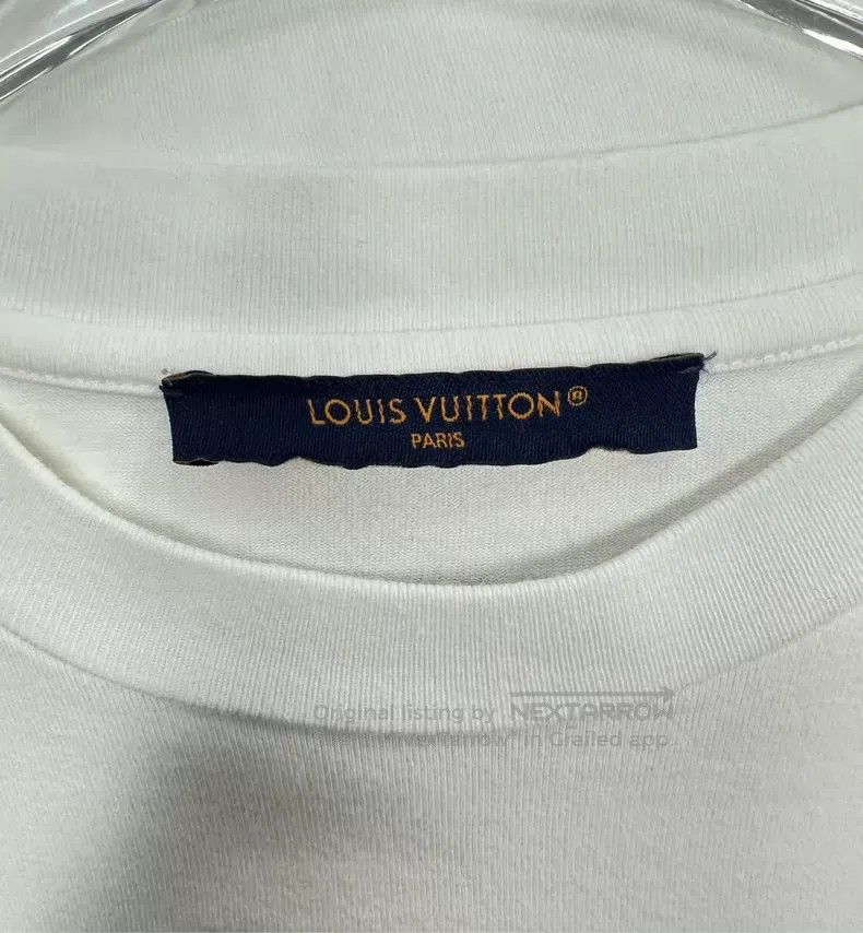 Louis Vuitton Louis Vuitton White embossed logo short sleeve Size US XS / EU 42 / 0 - 3 Thumbnail