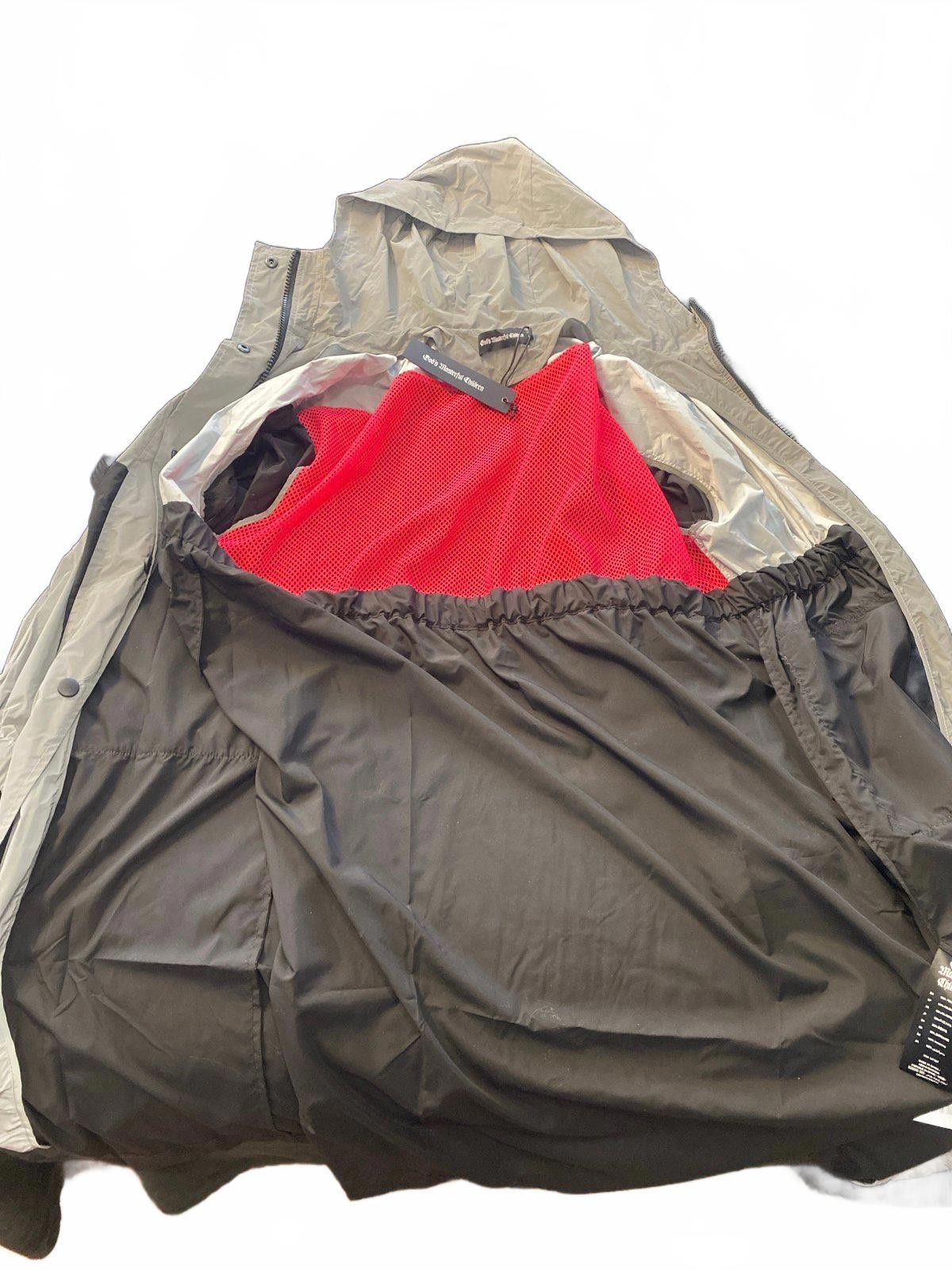 God's Masterful Children God's Masterful Children Colorblock Trench Coat Size: S Size US S / EU 44-46 / 1 - 11 Thumbnail
