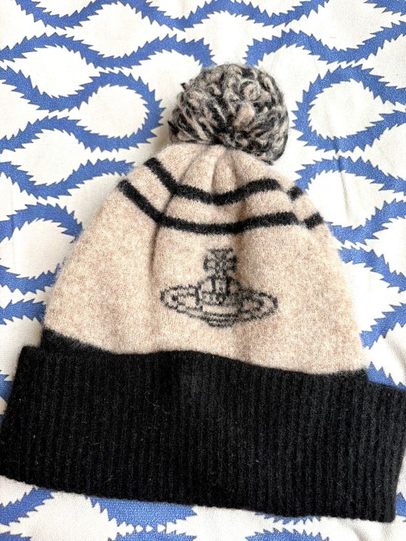 Vivienne Westwood Vivienne Westwood Saturn Knit Hat Size ONE SIZE - 1 Thumbnail