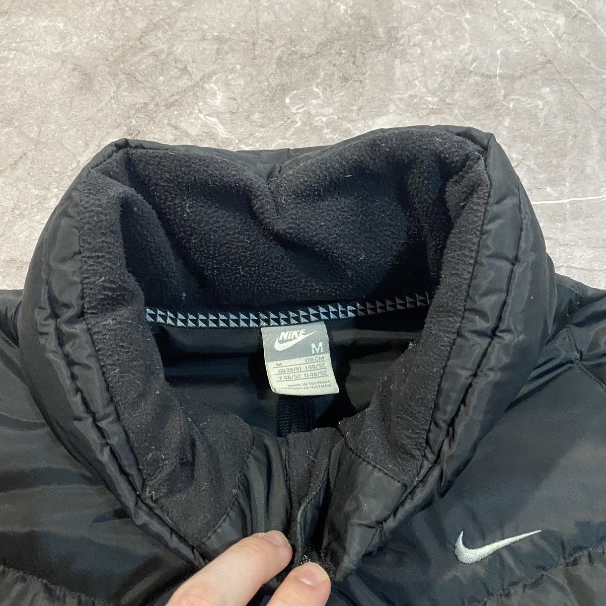 Nike VINTAGE NIKE DOWN PUFFER JACKET MINI SWOOSH 00S Size US M / EU 48-50 / 2 - 8 Thumbnail