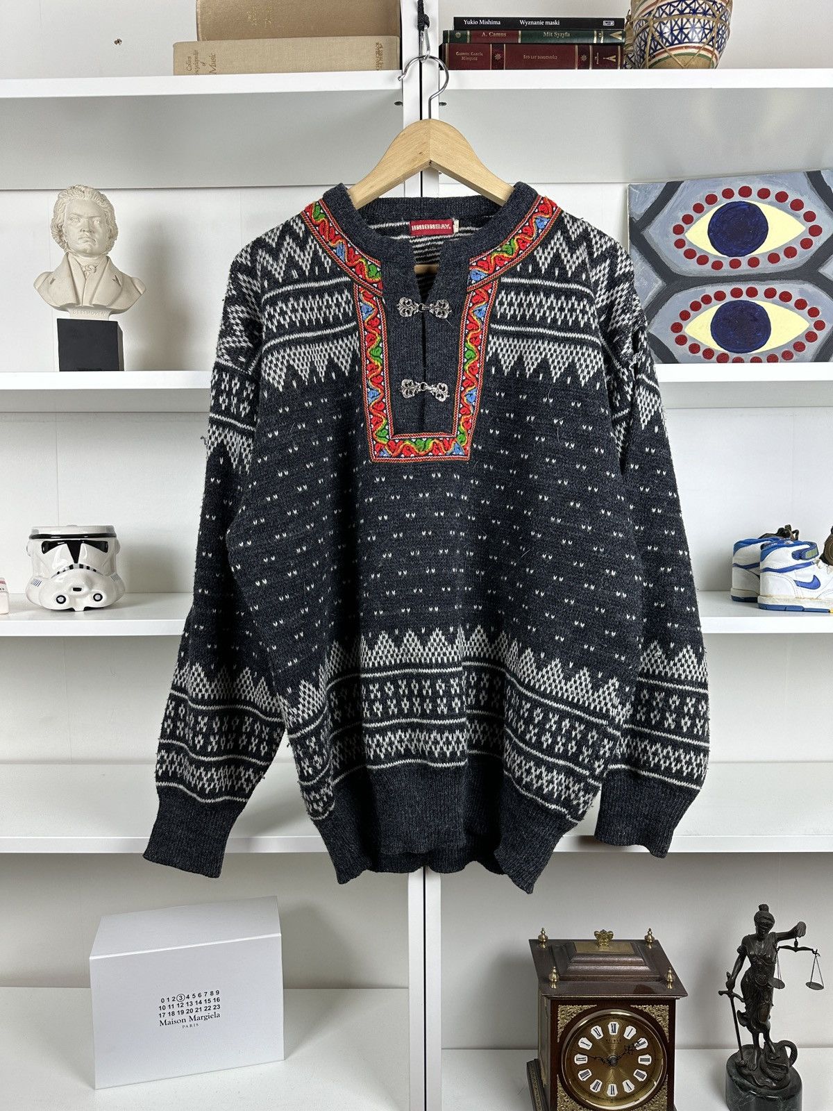 Vintage Vintage scandinavian 100% woolen sweater knitwear Size US L / EU 52-54 / 3 - 1 Thumbnail