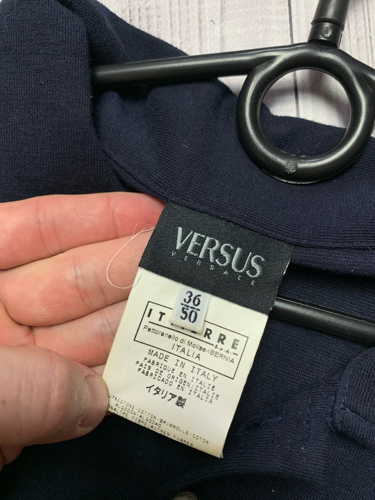 Versace × Versace Jeans Couture Versus Versace vintage polo long sleeve rare Size XS Size XS / US 0-2 / IT 36-38 - 3 Thumbnail