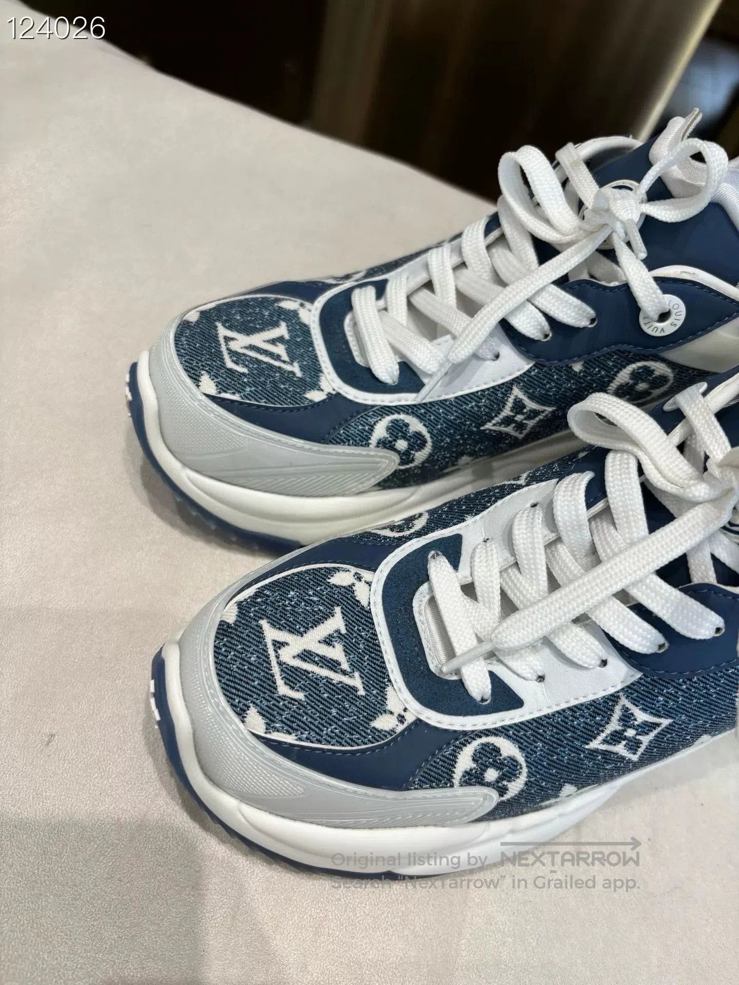Louis Vuitton Louis Vuitton Blue Star Print Dad Shoes. Size US 7 / IT 37 - 2 Thumbnail