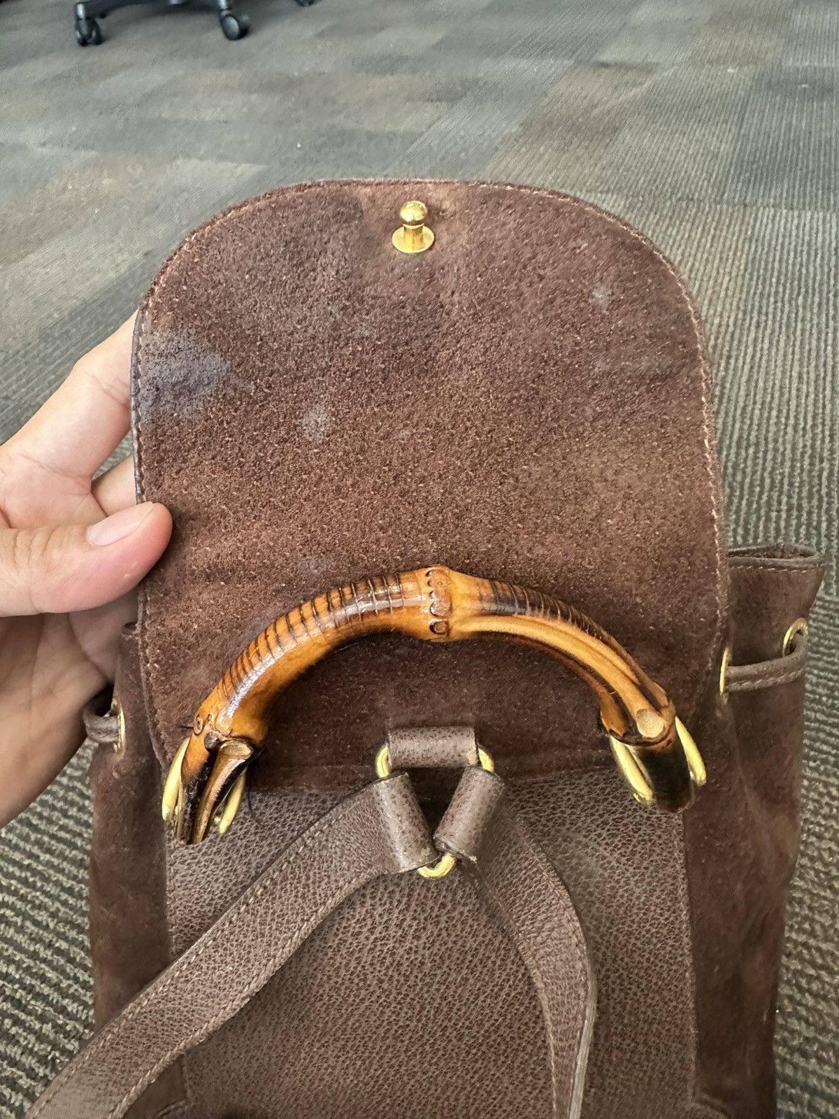 Designer × Gucci Vintage Gucci bamboo suede mini backpack Size ONE SIZE - 11 Thumbnail