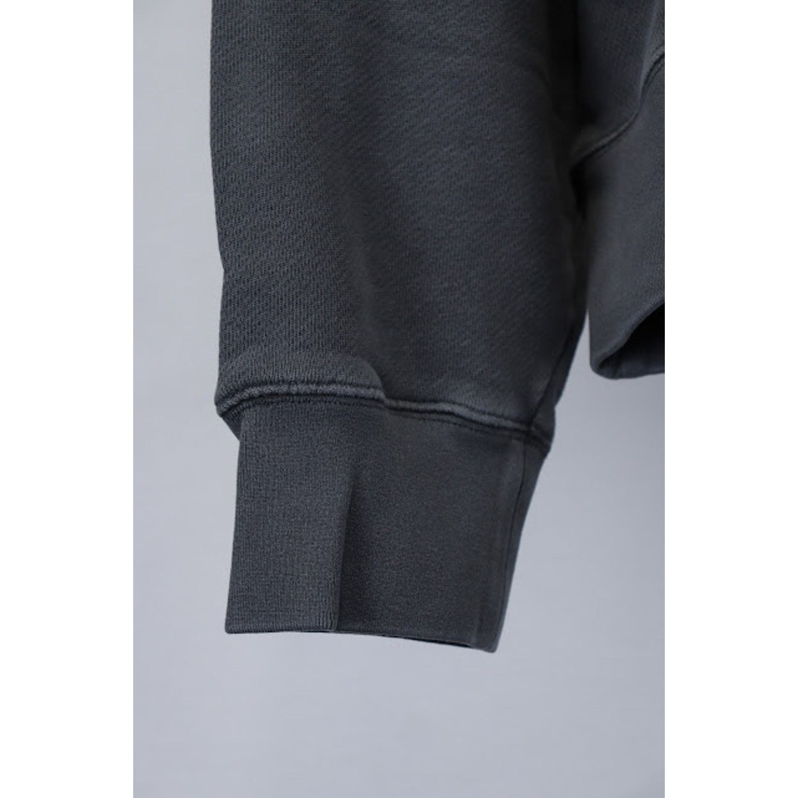 Palm Angels o1rshd1 GD Curved Logo Crew Crewneck in Black/White Size US M / EU 48-50 / 2 - 4 Thumbnail